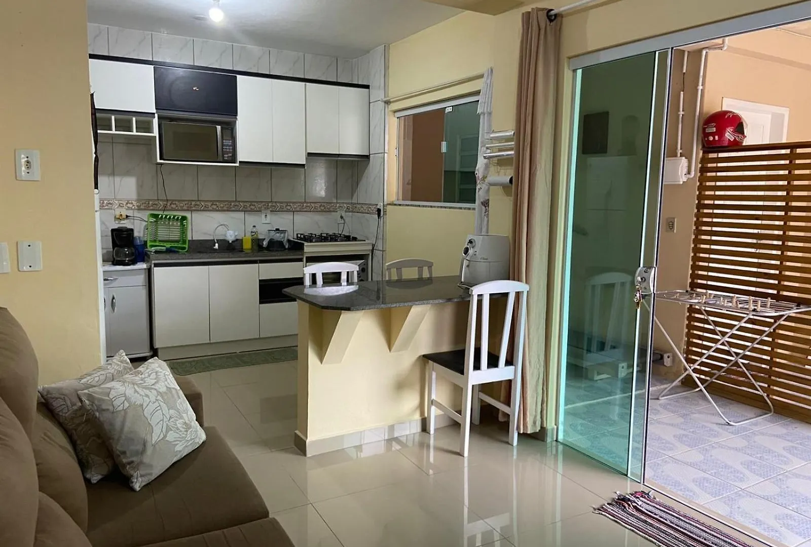 Apartamento Terreo 150M Da Praia Florianópolis Appartement